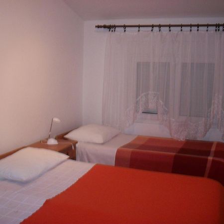 פטרצ'אנה Apartments Mirjana מראה חיצוני תמונה