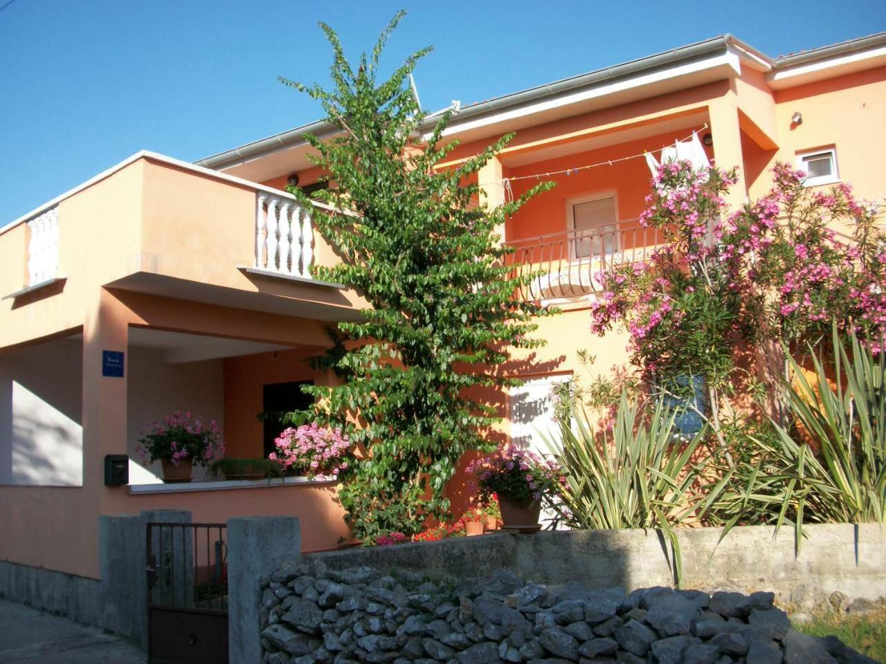 פטרצ'אנה Apartments Mirjana מראה חיצוני תמונה