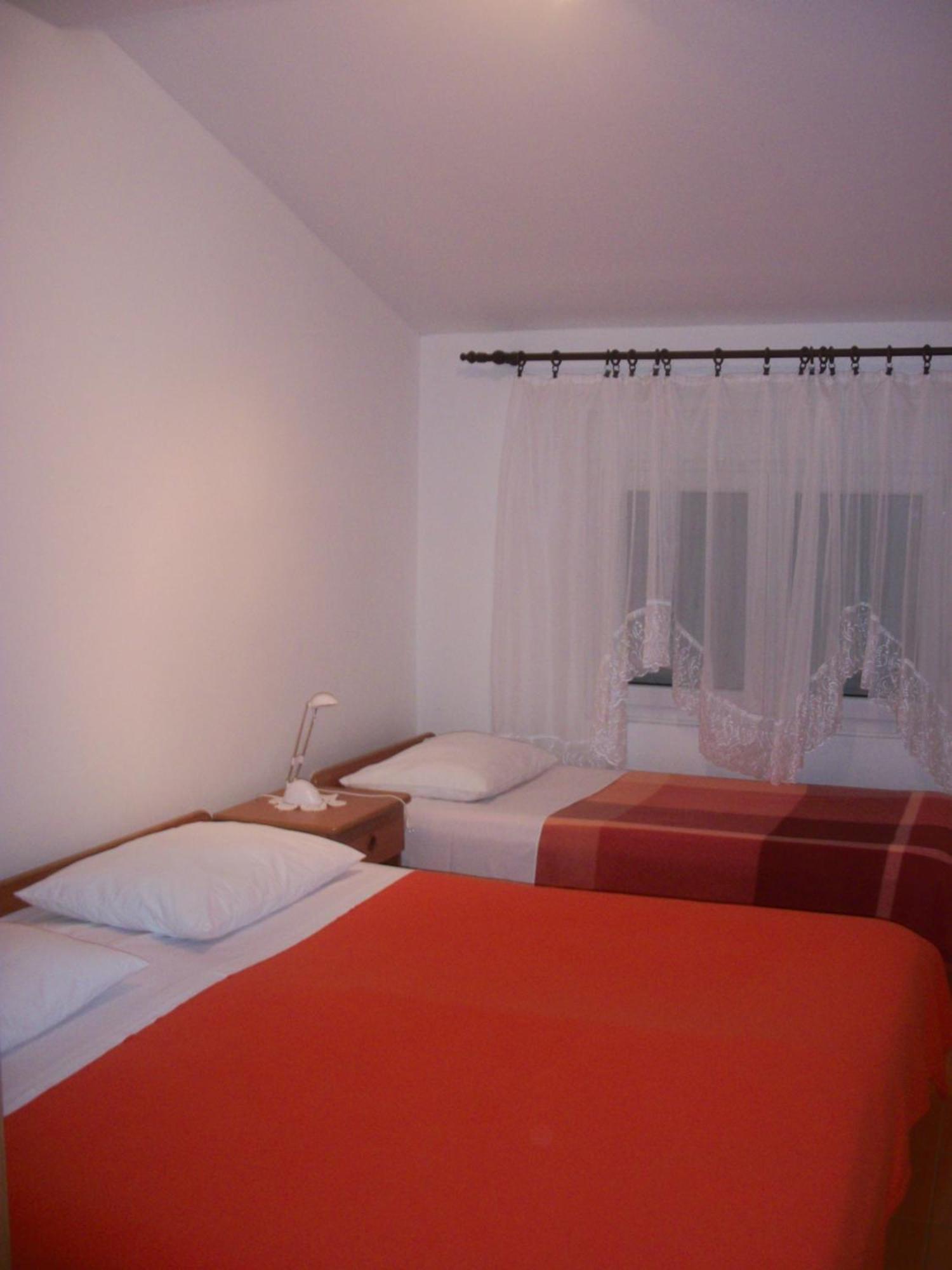 פטרצ'אנה Apartments Mirjana חדר תמונה