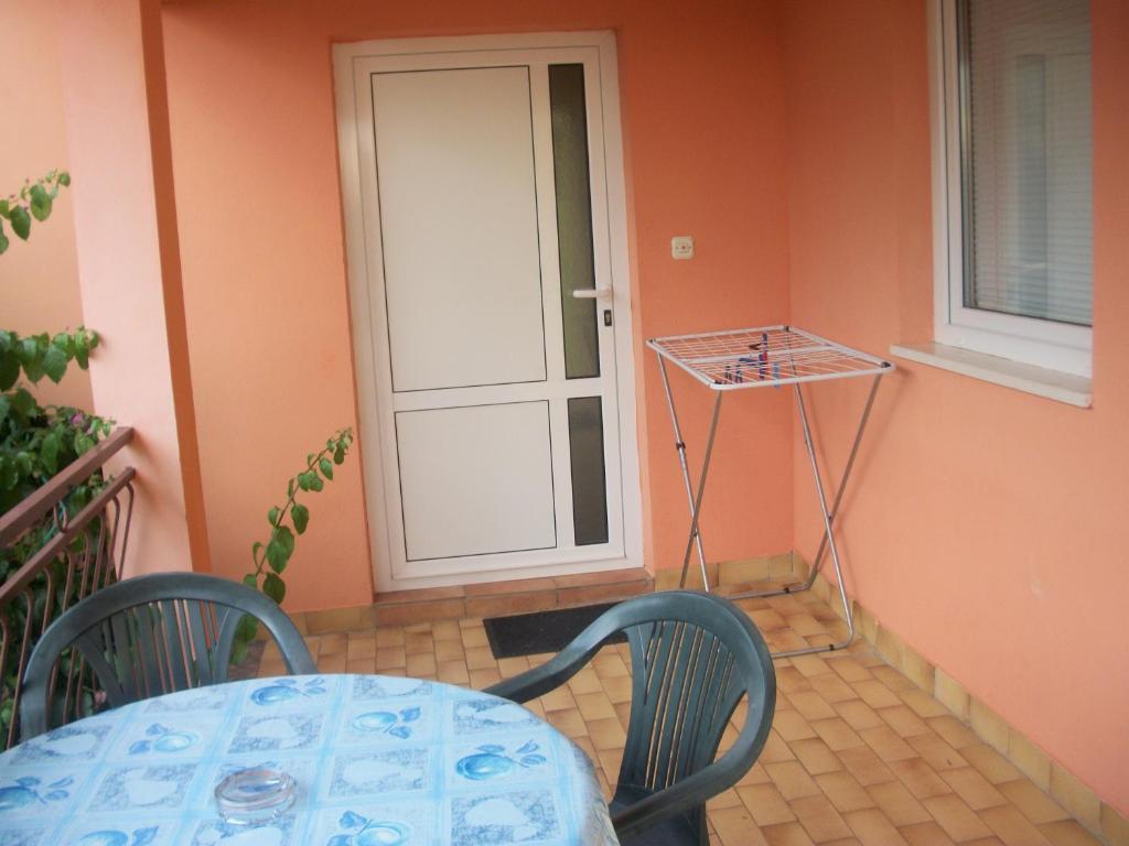 פטרצ'אנה Apartments Mirjana מראה חיצוני תמונה
