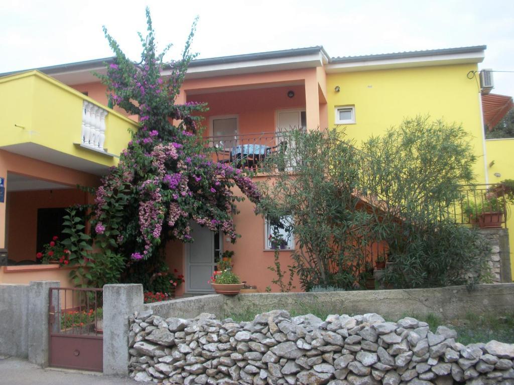 פטרצ'אנה Apartments Mirjana מראה חיצוני תמונה